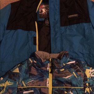 Boys, size medium (8) waterproof ski jacket